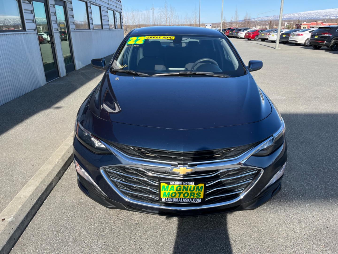 2022 BLUE /Black CHEVROLET MALIBU LT (1G1ZD5ST7NF) with an 1.5L engine, Continuously Variable transmission, located at 1960 Industrial Drive, Wasilla, 99654, (907) 274-2277, 61.573475, -149.400146 - Photo#5